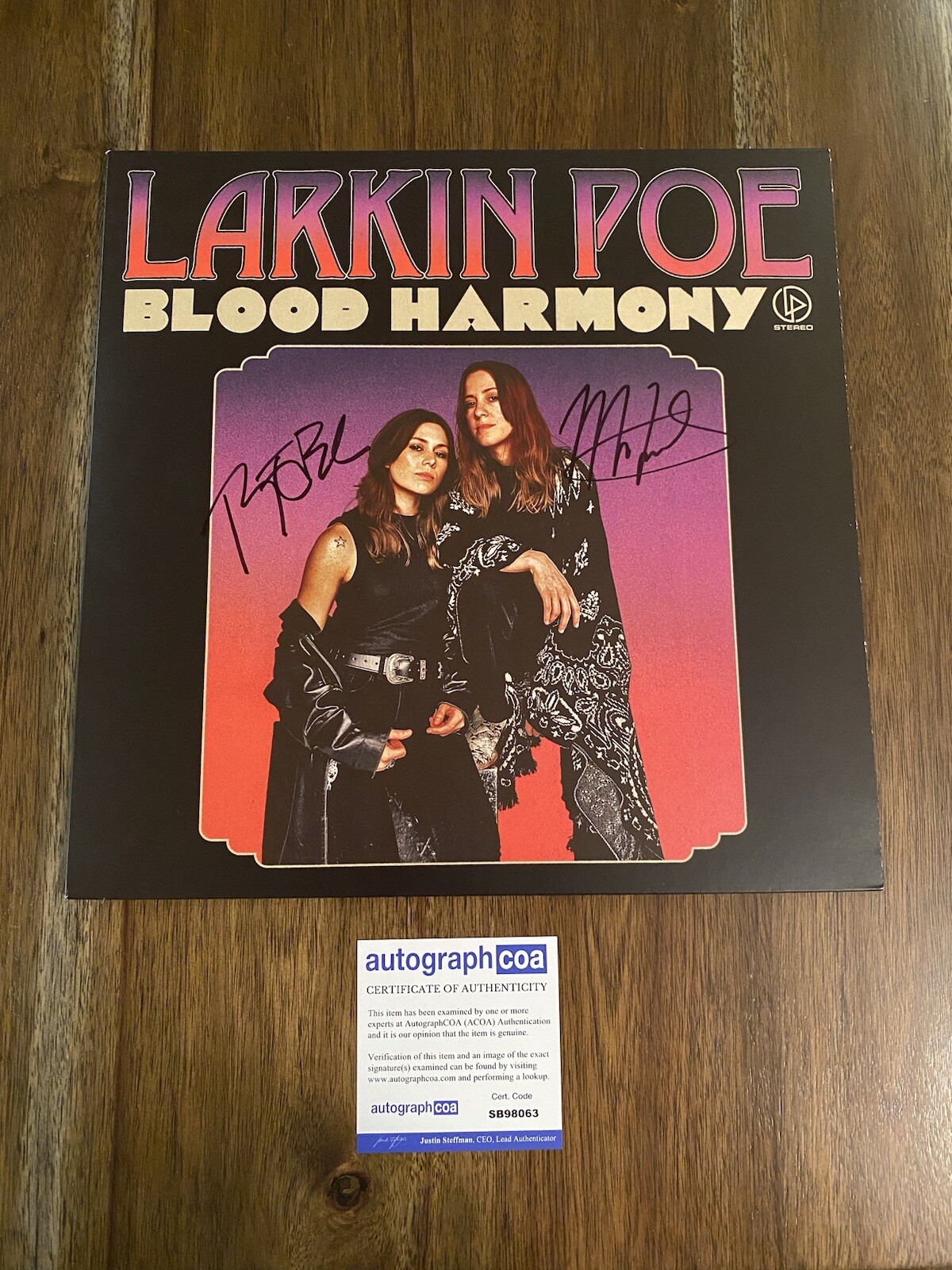 Larkin Poe ‘Blood Harmony’ Signed Autographed Vinyl Record Album ACOA MS
