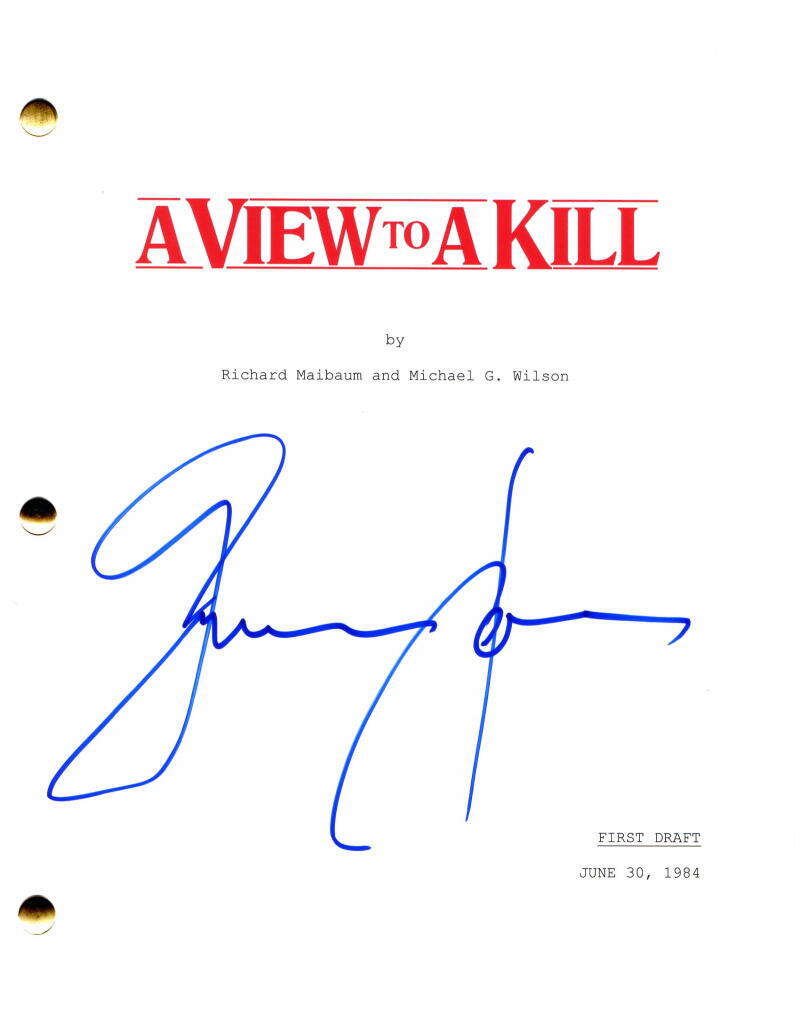 GRACE JONES SIGNED AUTOGRAPH JAMES BOND A VIEW TO A KILL FULL MOVIE SCRIPT RARE!