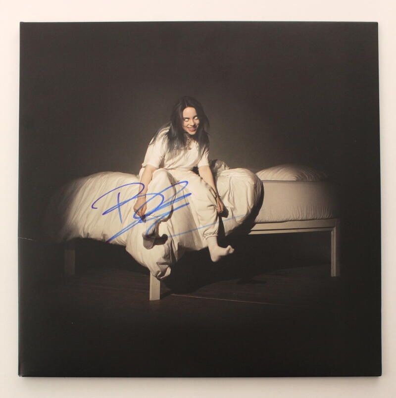 BILLIE EILISH SIGNED AUTOGRAPH ALBUM WHEN WE FALL ASLEEP WHERE DO WE GO? JSA COA