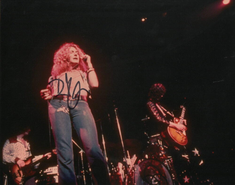ROBERT PLANT SIGNED AUTOGRAPH 8X10 PHOTO - YOUNG LED ZEPPELIN FRONTMAN W/ JSA