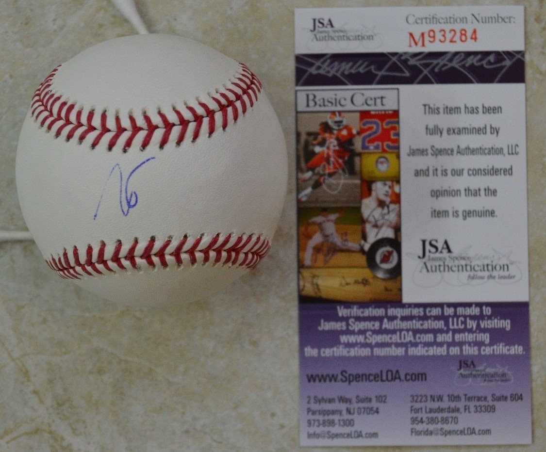 Scott Walker Signed OMLB Baseball w/ JSA COA #M93284 Former Wisconsin Governor