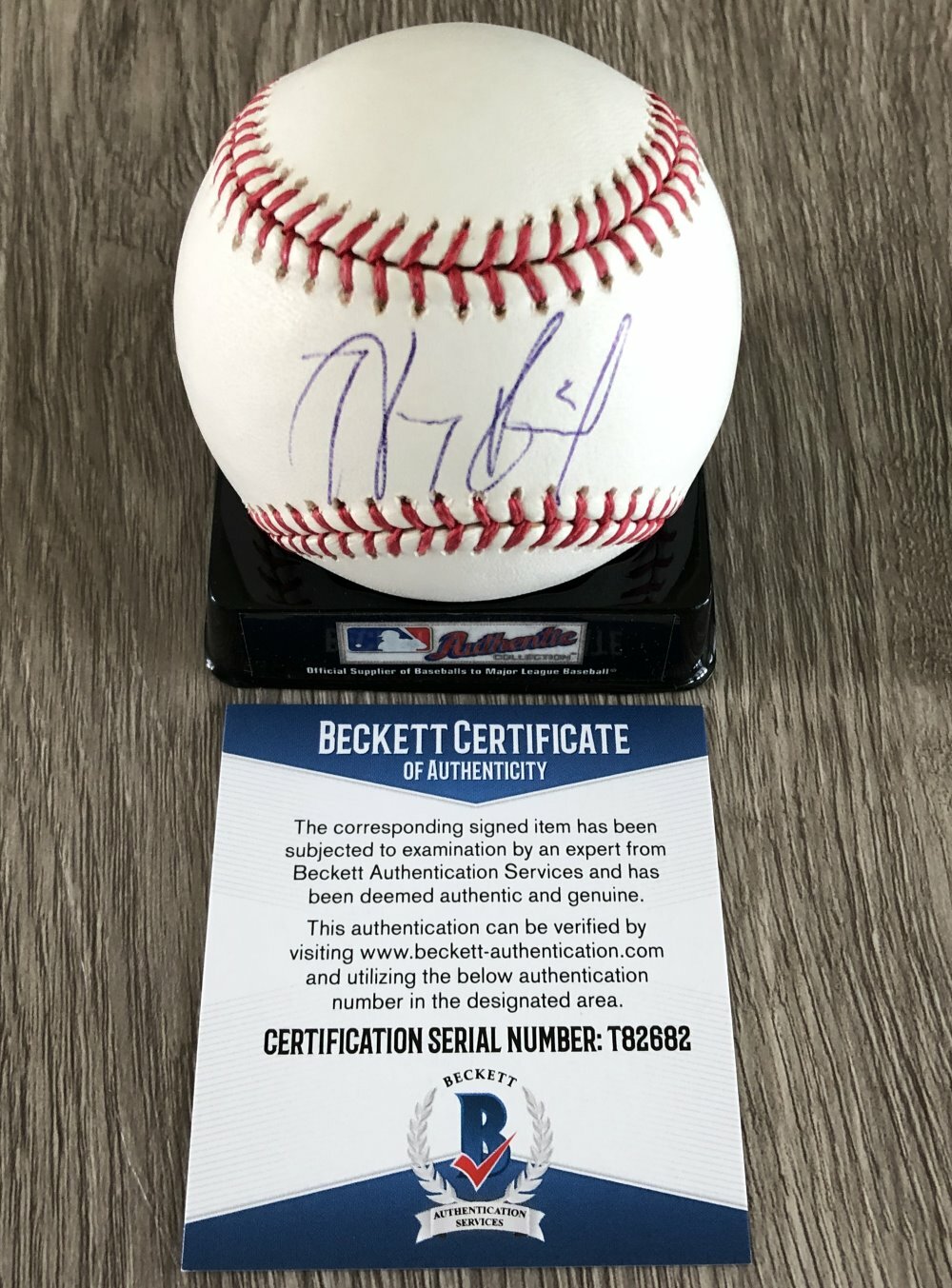 HANLEY RAMIREZ MARLINS RED SOX SIGNED MLB BASEBALL w/PROOF & BECKETT BAS COA
