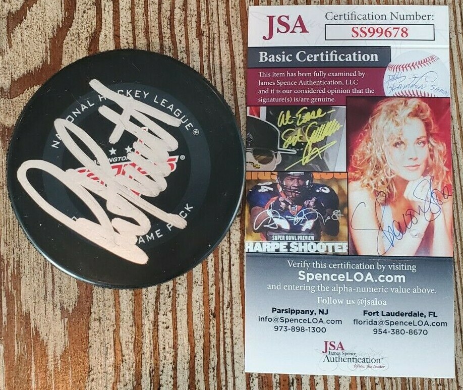 Peter Laviolette Signed Official NHL Game Puck w/ JSA COA Washington Capitals 1
