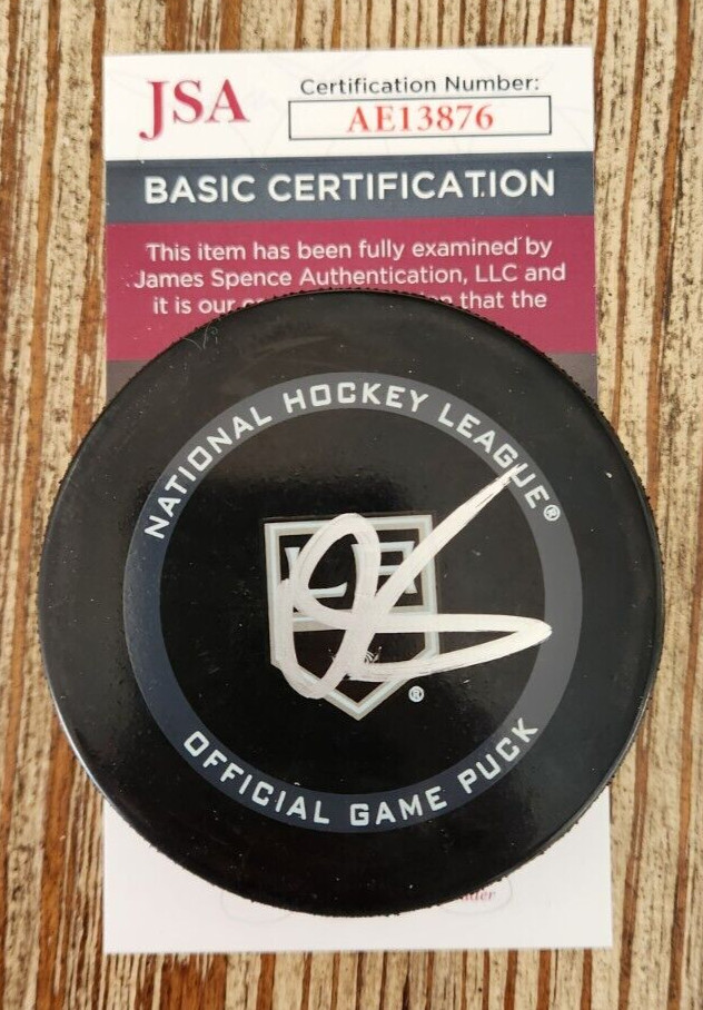 Drew Doughty Signed Official NHL Game Puck JSA COA #AE13876 LA Los Angeles Kings