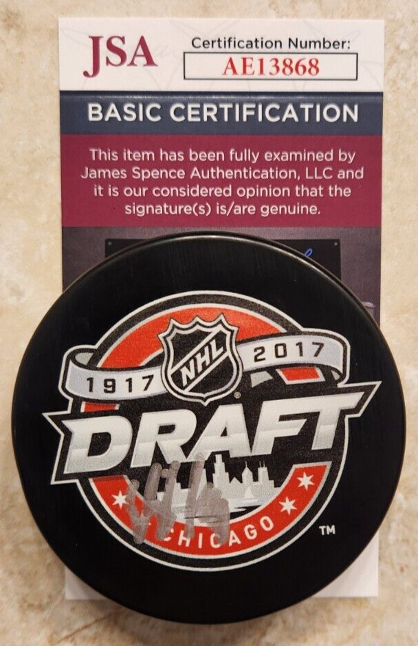 Elias Pettersson Signed 2017 NHL Draft Puck JSA COA #AE13868 Vancouver Canucks