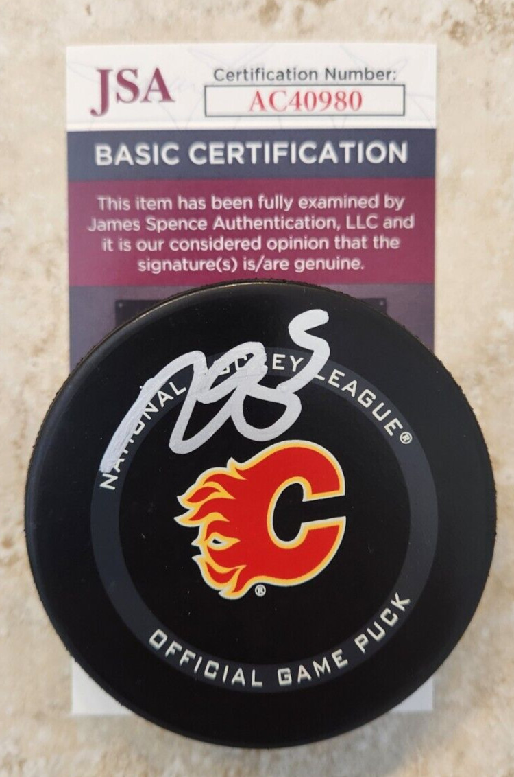 Mark Giordano Signed Official NHL Game Puck w/ JSA COA #AC40980 Calgary Flames