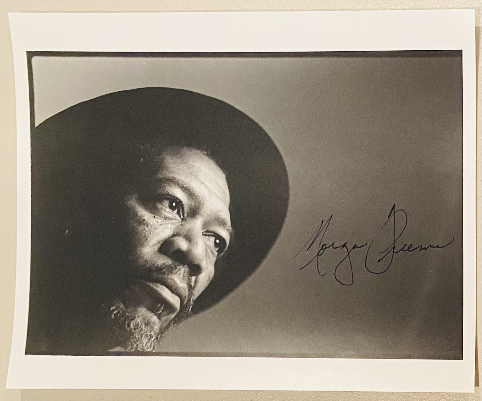 Morgan Freeman Signed Autographed 8x10 Photo JSA Letter Shawshank Redemption
