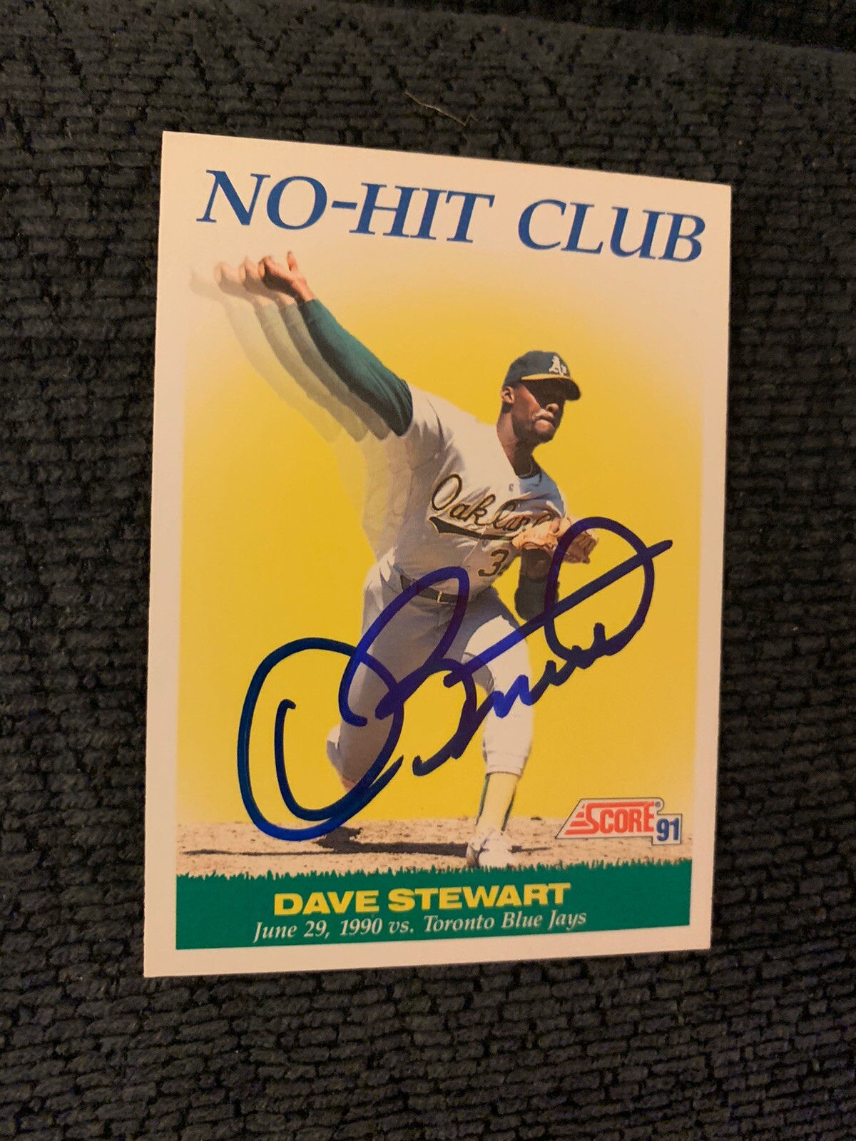 Dave Stewart Autographed MLB Authenticated Card Hologram Signed

