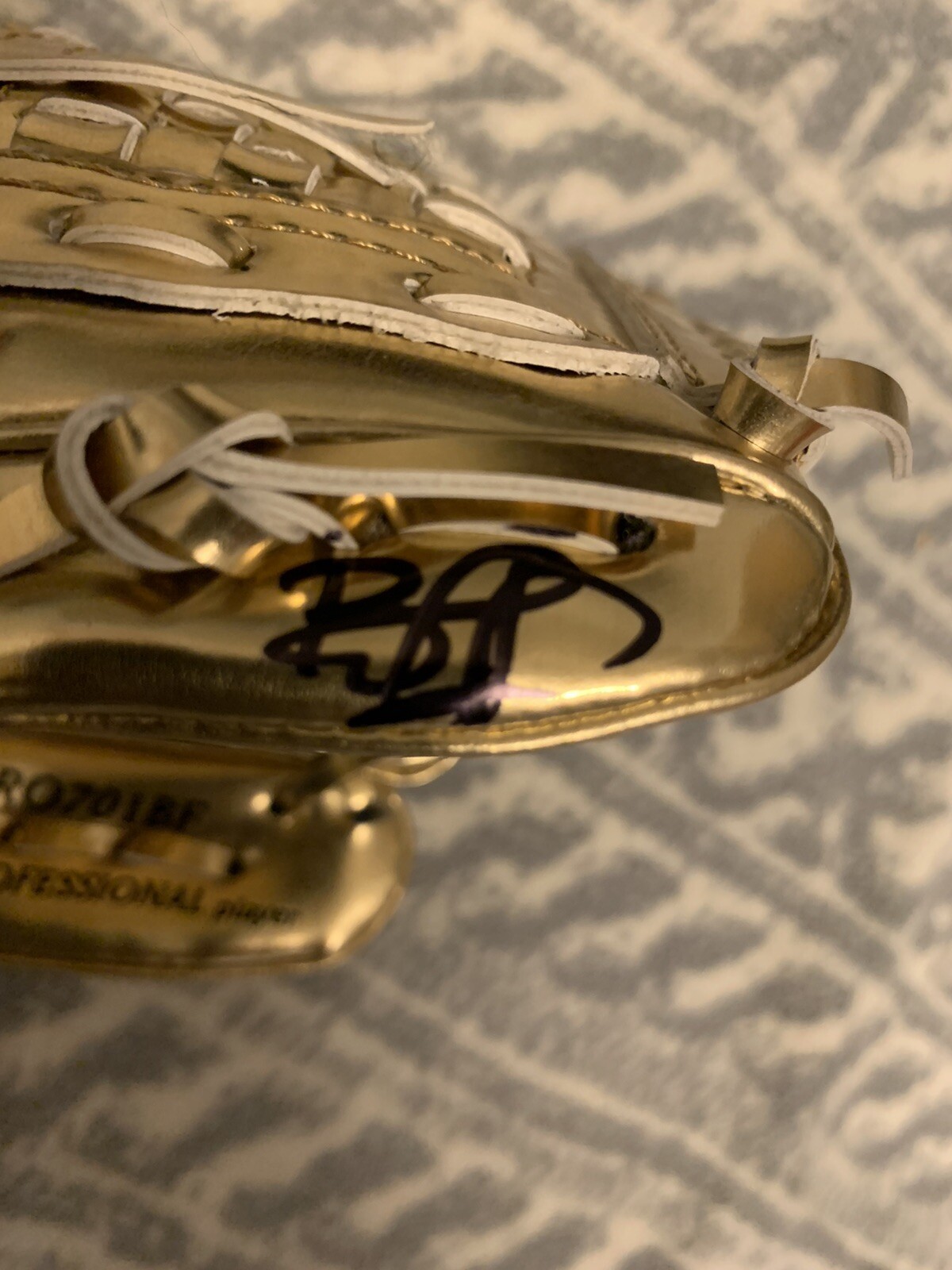 Brandon Phillips Signed Mini Rawlings Gold Glove Autographed Cincinnati Reds
