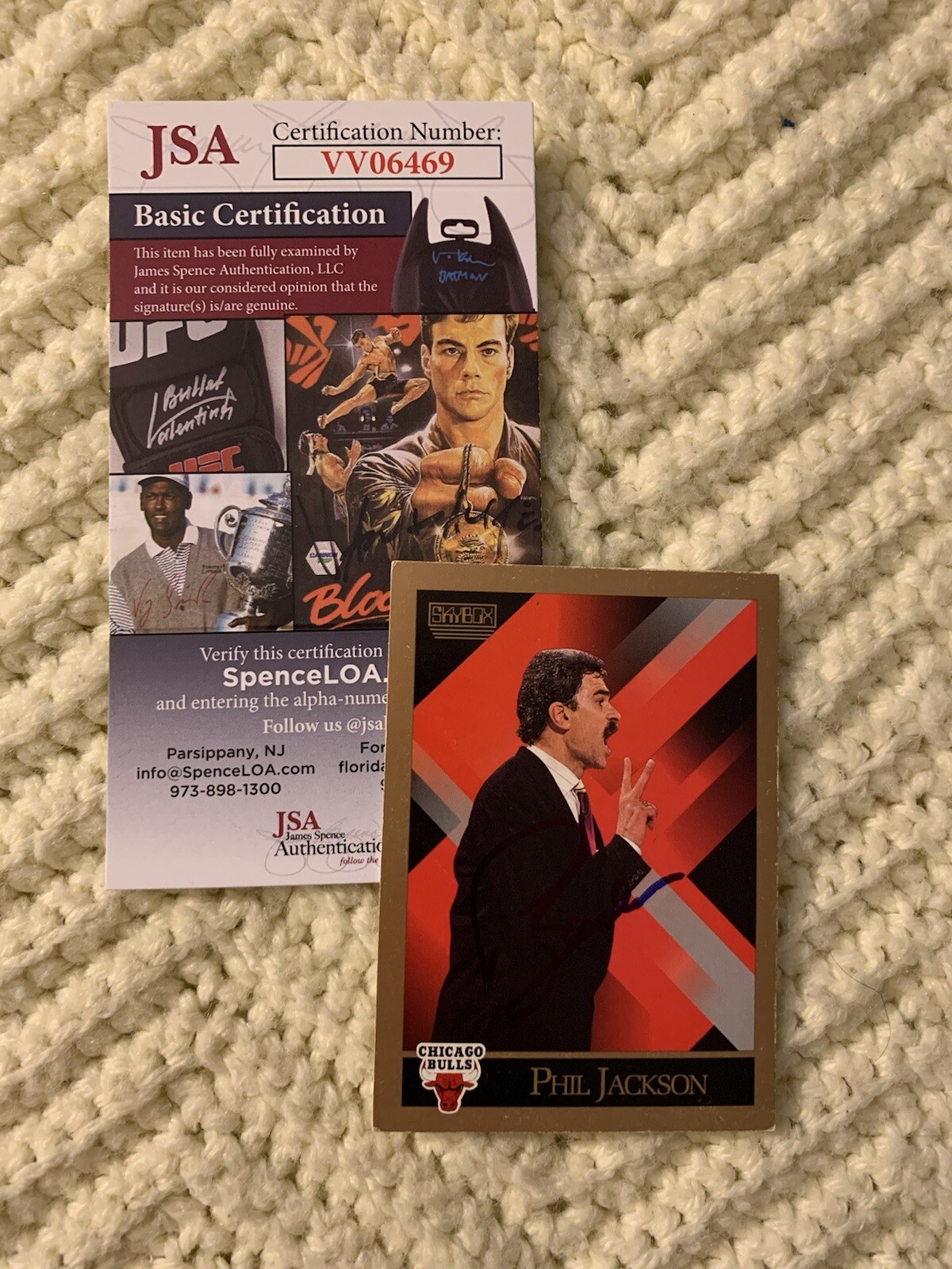 Phil Jackson Signed Skybox 1990-1991 Trading Card JSA Authenticated COA #304
