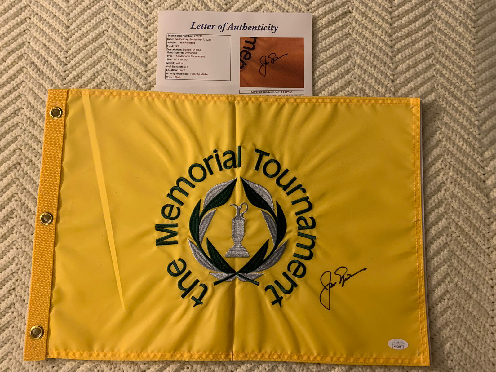 Jack Nicklaus SIGNED Memorial Tournament Golf Flag JSA Authentication LOA COA
