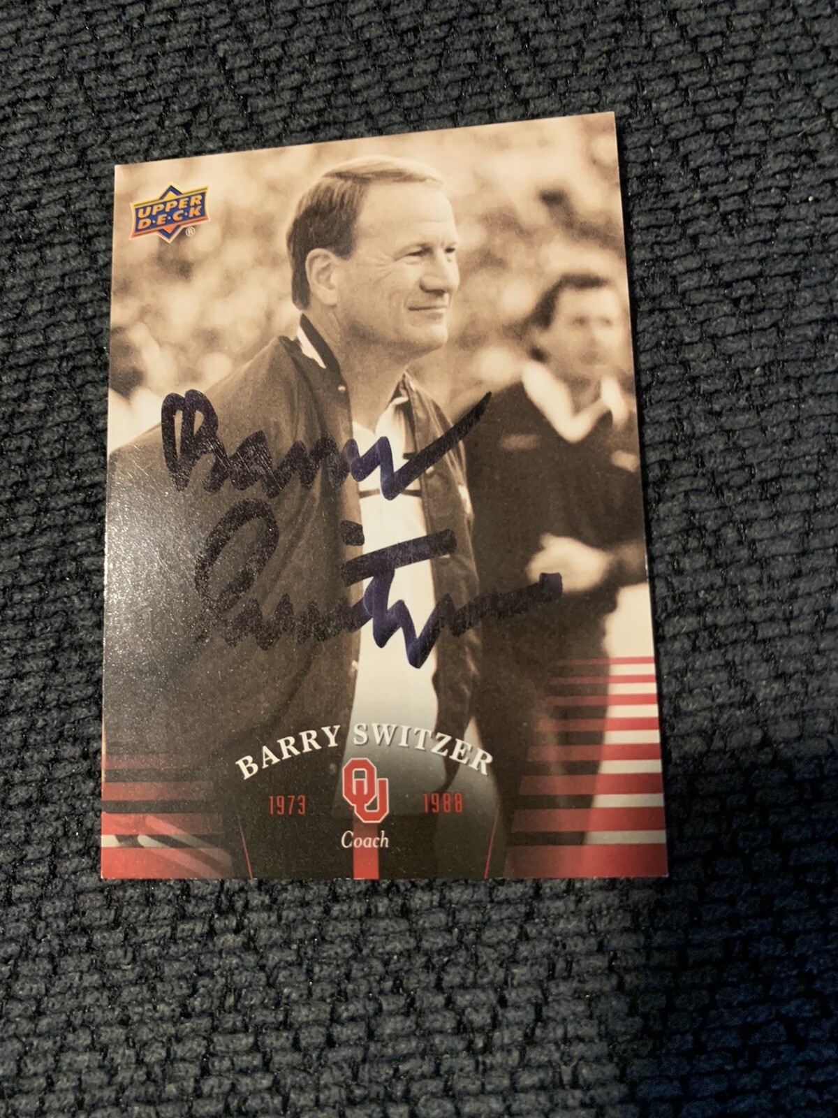 Barry Switzer Signed Football Trading Card Autographed Coach
