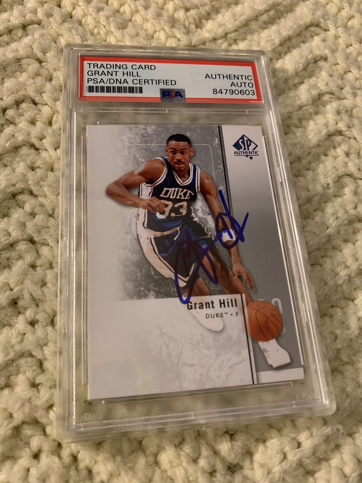 Grant Hill Signed 2011-12 UD SP Authentic Card #379 PSA /DNA COA Autographed
