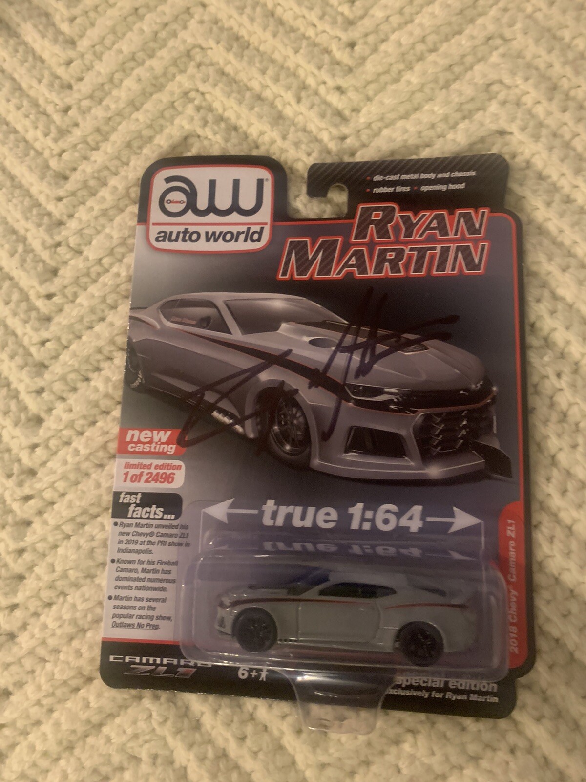 RYAN MARTIN STREET OUTLAWS 1:64 DIECAST SIGNED CAMARO ZL1 COLLECTIBLE MEMORABILIA