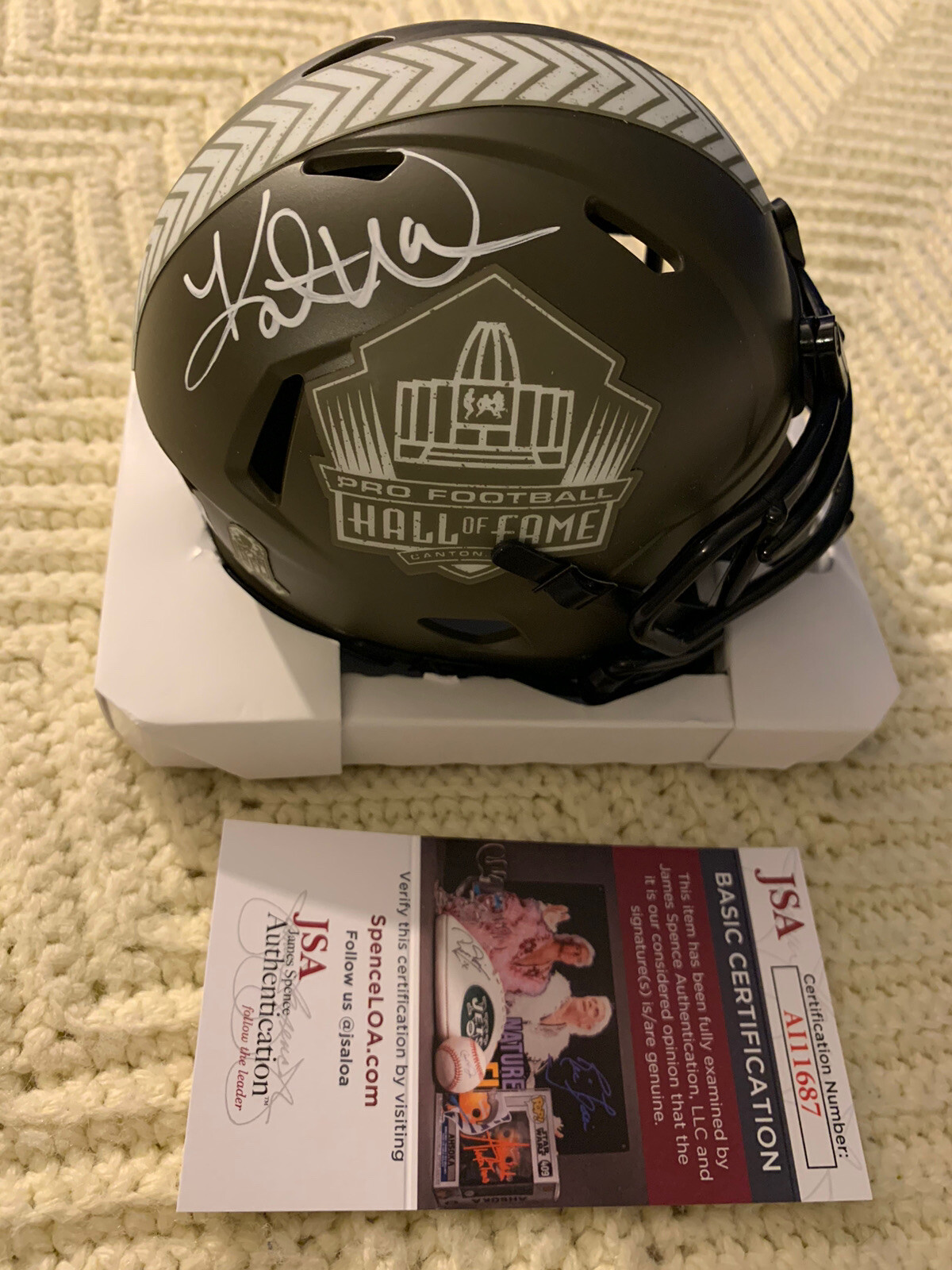 New ListingKurt Warner Signed Mini Helmet JSA Authentication COA Pro Football Hall Of Fame
