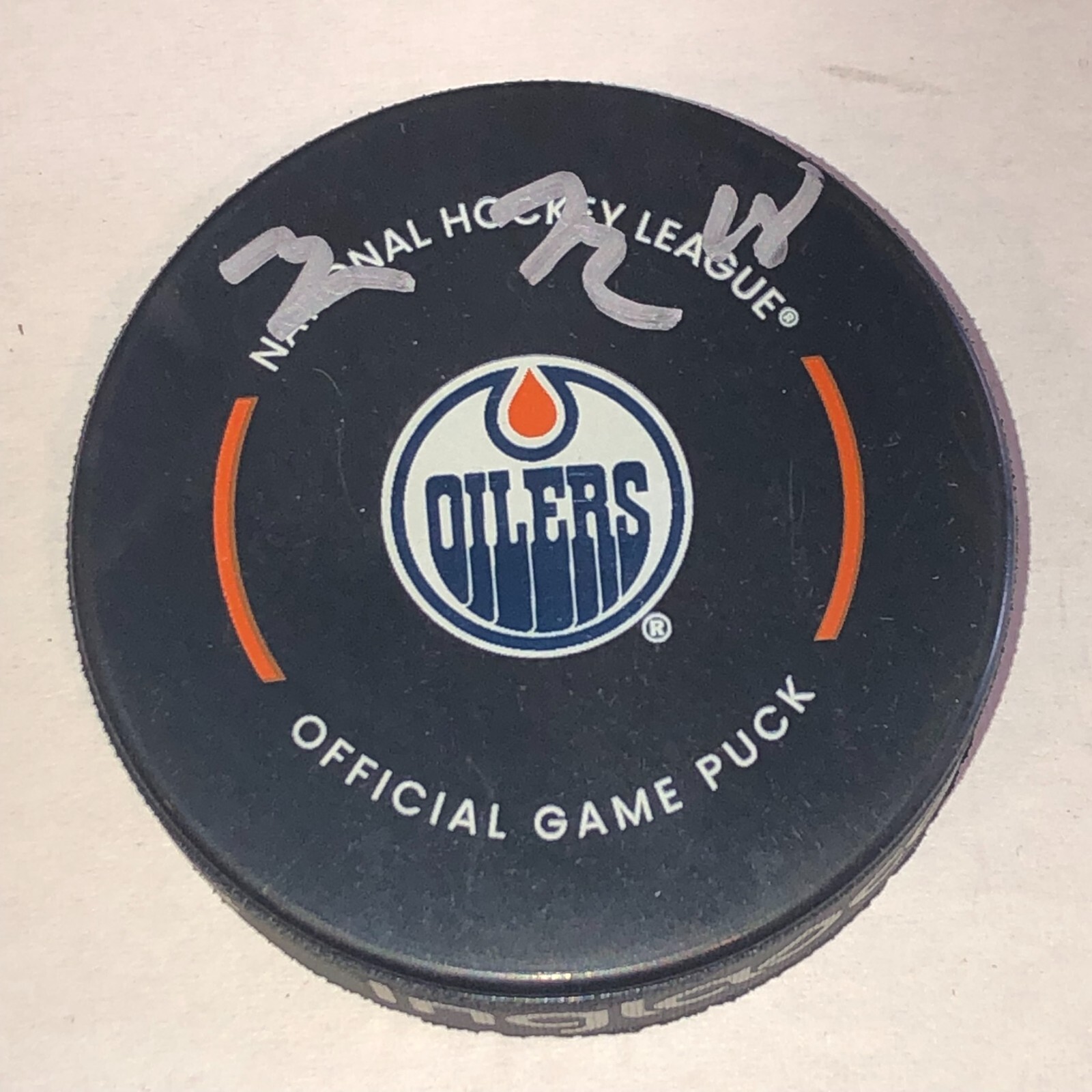 ZACH HYMAN Signed Edmonton OILERS Official GAME Puck Beckett BAS
