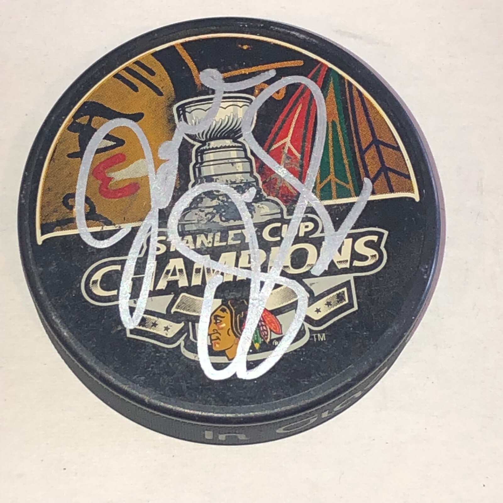 JOEL QUENNEVILLE (Blackhawks) Signed 2013 STANLEY CUP CHAMPS Puck Beckett BAS