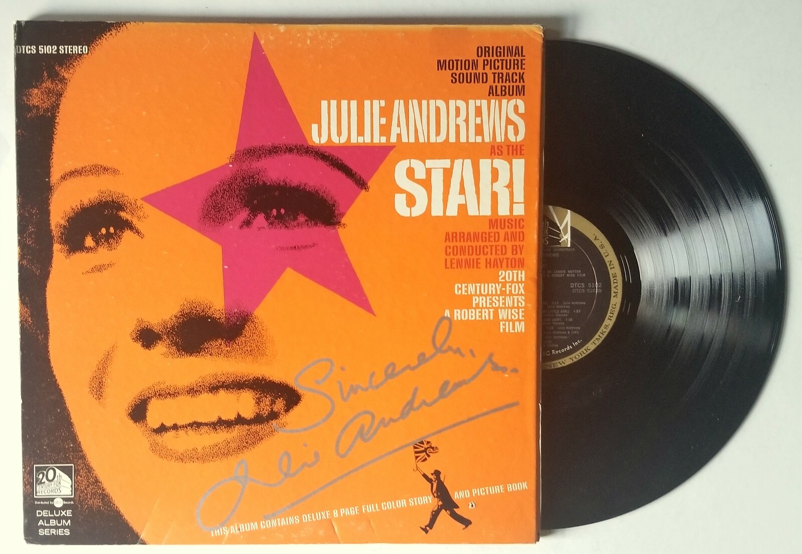 Julie Andrews SIGNED Star! Movie Soundtrack Vinyl Record JSA Full LOA Poppins
