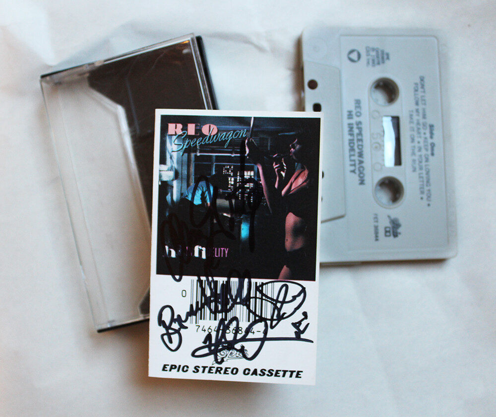 REO Speedwagon SIGNED Hi Infidelity Cassette Tape COA Kevin Alan
