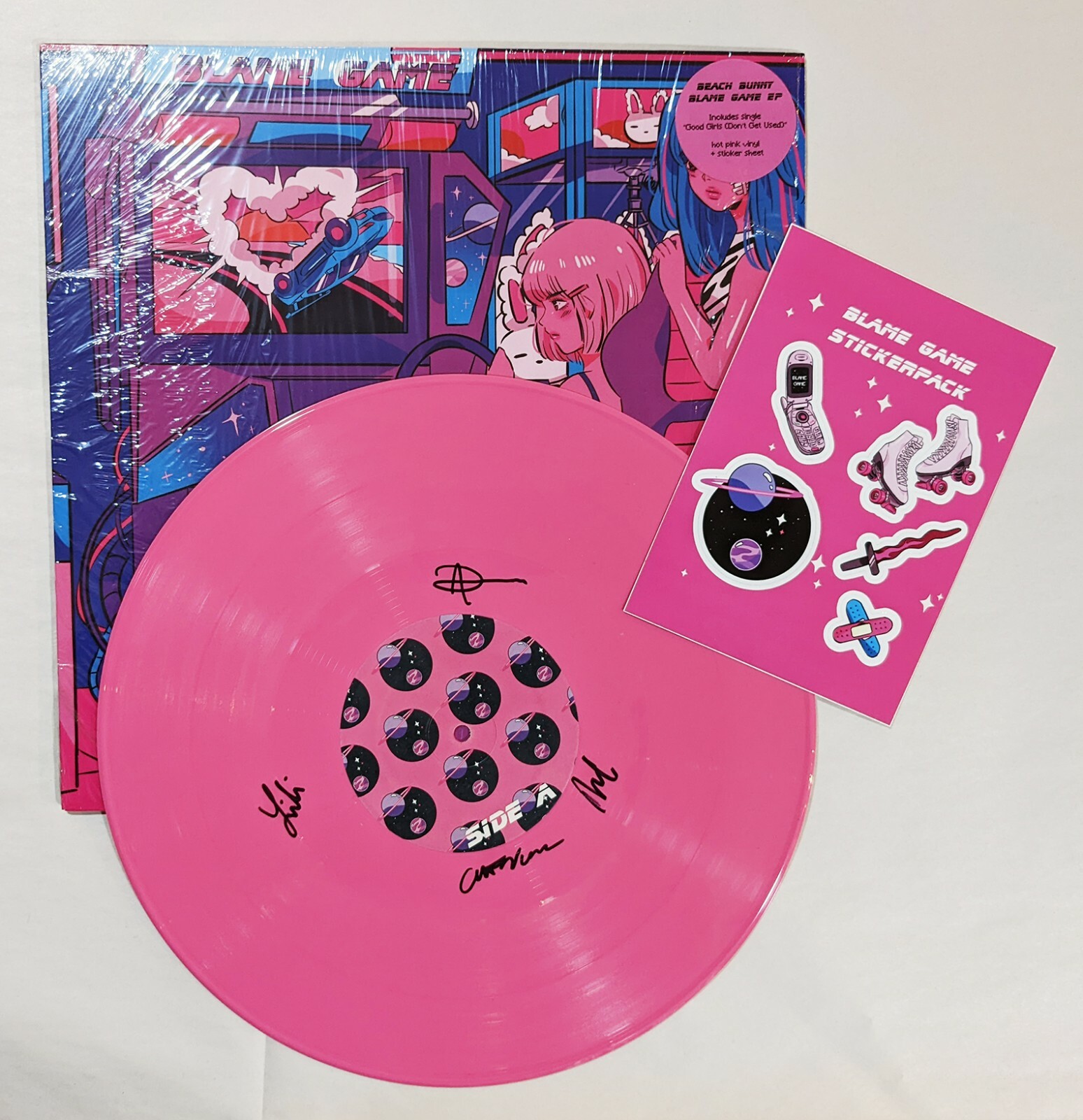 Beach Bunny SIGNED Blame Game Pink Vinyl #2 COA Autographed Lili Trifilio +3
