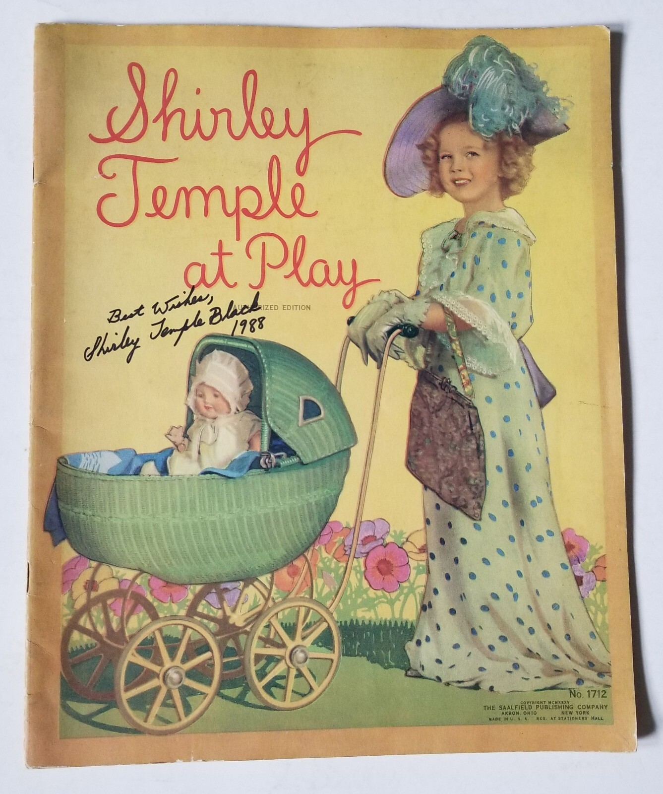 SHIRLEY TEMPLE BLACK REAL HAND SIGNED AT PLAY SOFTCOVER BOOK JSA COA 1935 COLLECTIBLE MEMORABILIA