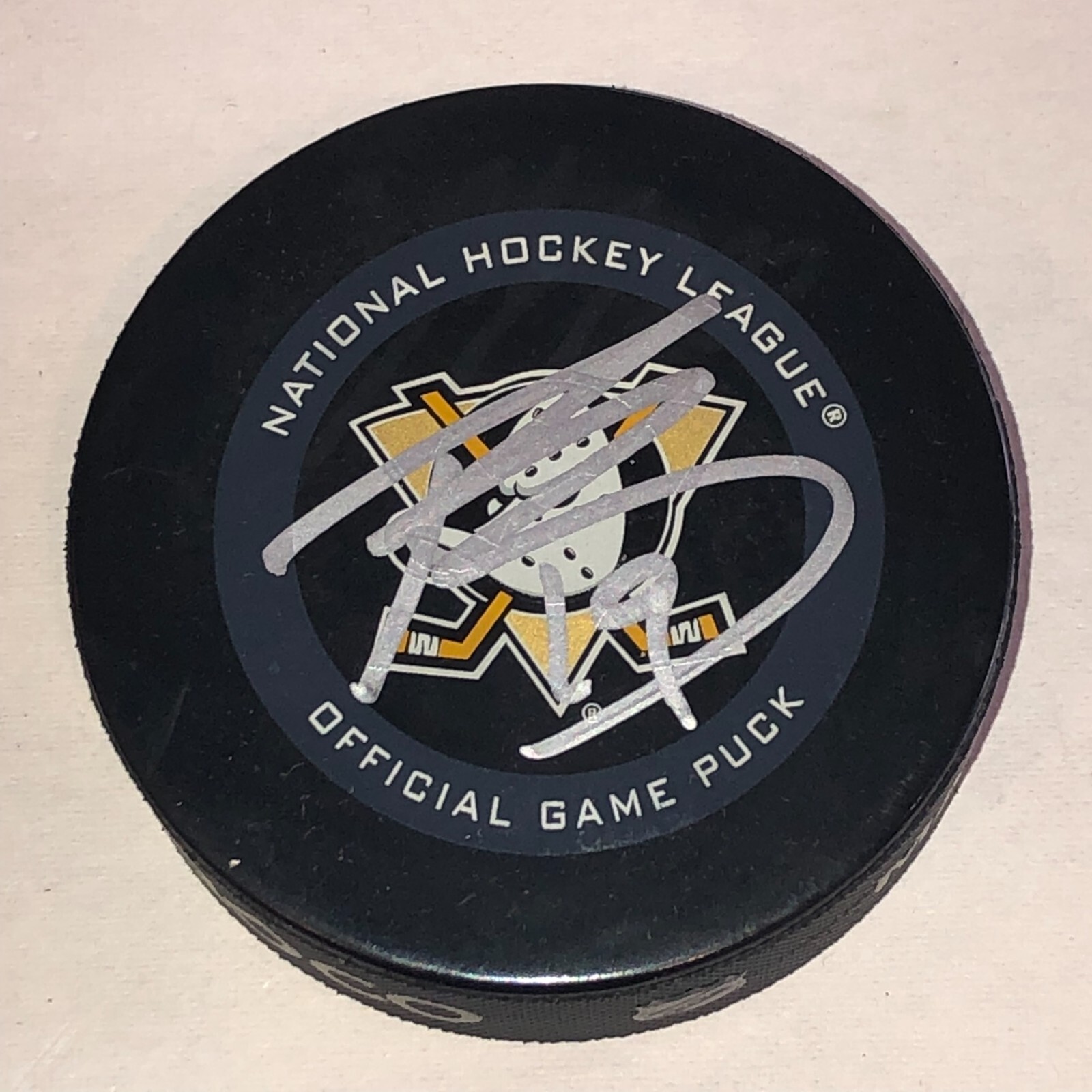 TROY TERRY Signed Anaheim DUCKS 3rd Jersey Official GAME Puck Beckett Auth BAS