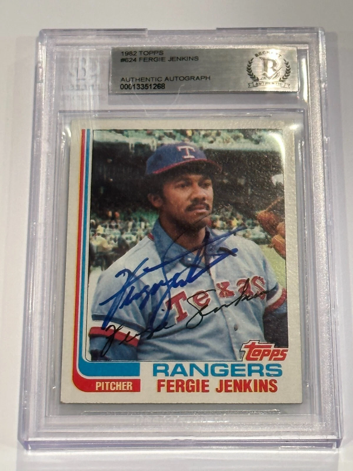 FERGIE JENKINS Signed 1982 TOPPS Card #624 Beckett Authenticated BAS