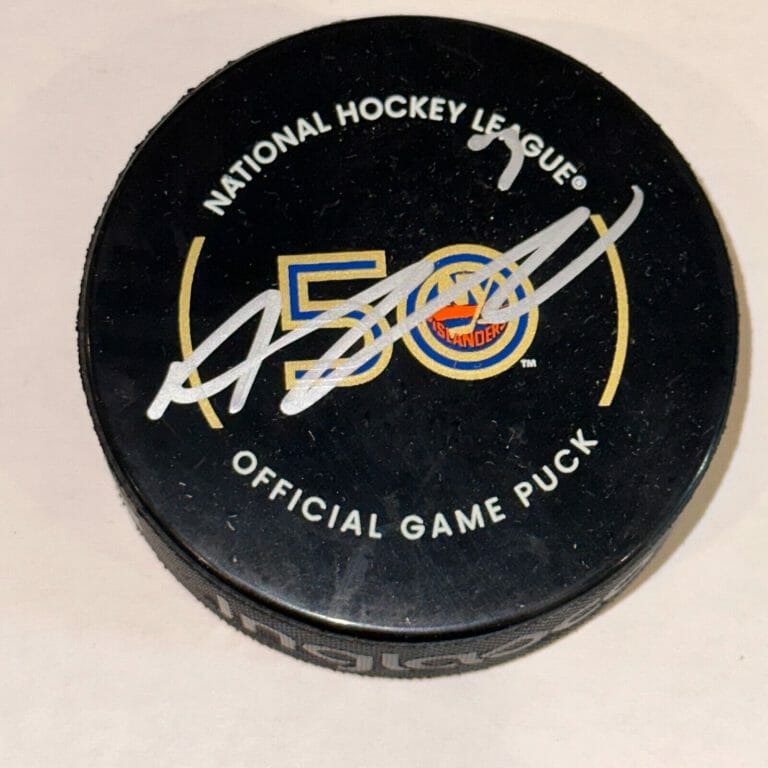 ADAM PELECH SIGNED NY ISLANDERS 50TH ANNIV. OFFICIAL GAME PUCK BECKETT BAS COLLECTIBLE MEMORABILIA