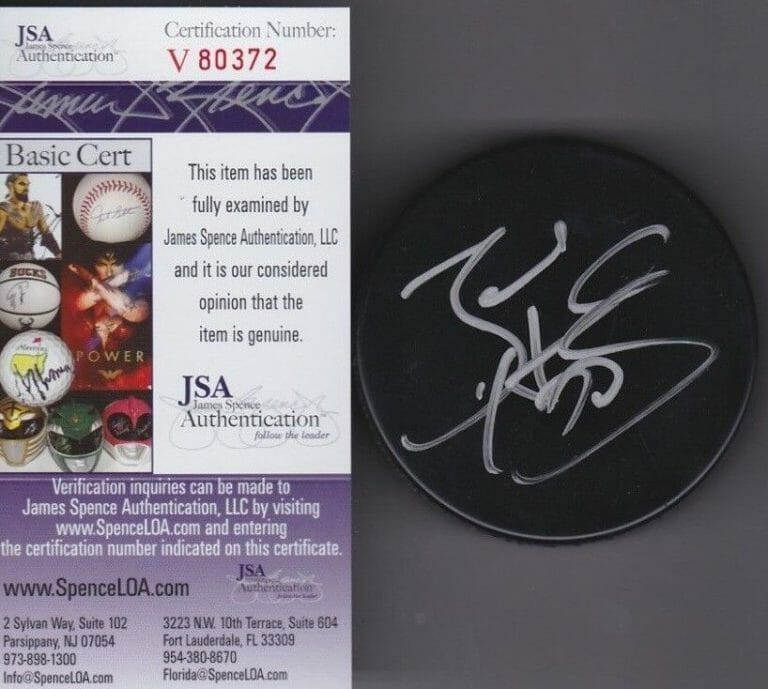 BRADEN HOLTBY SIGNED PUCK JSA COA #V80372 WASHINGTON CAPITALS VANCOUVER CANUCKS COLLECTIBLE MEMORABILIA