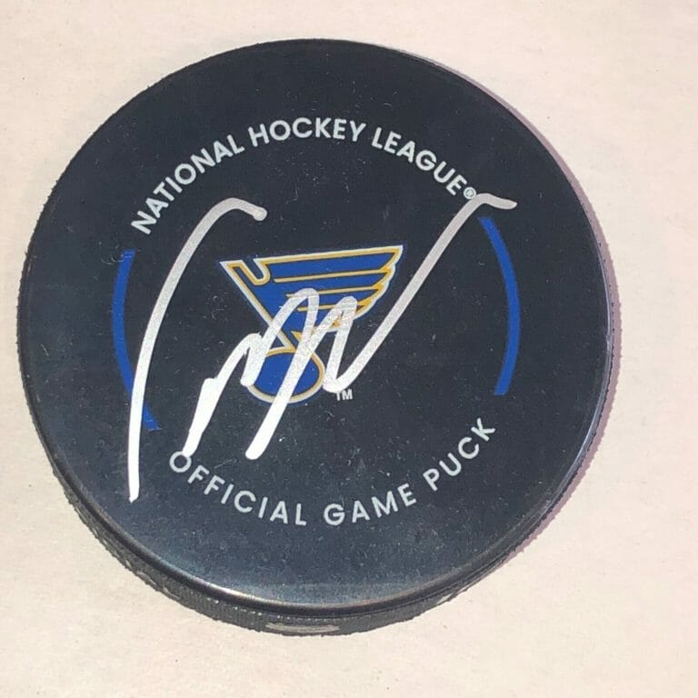 CRAIG BERUBE SIGNED ST. LOUIS BLUES OFFICIAL GAME PUCK BECKETT AUTH BAS COLLECTIBLE MEMORABILIA