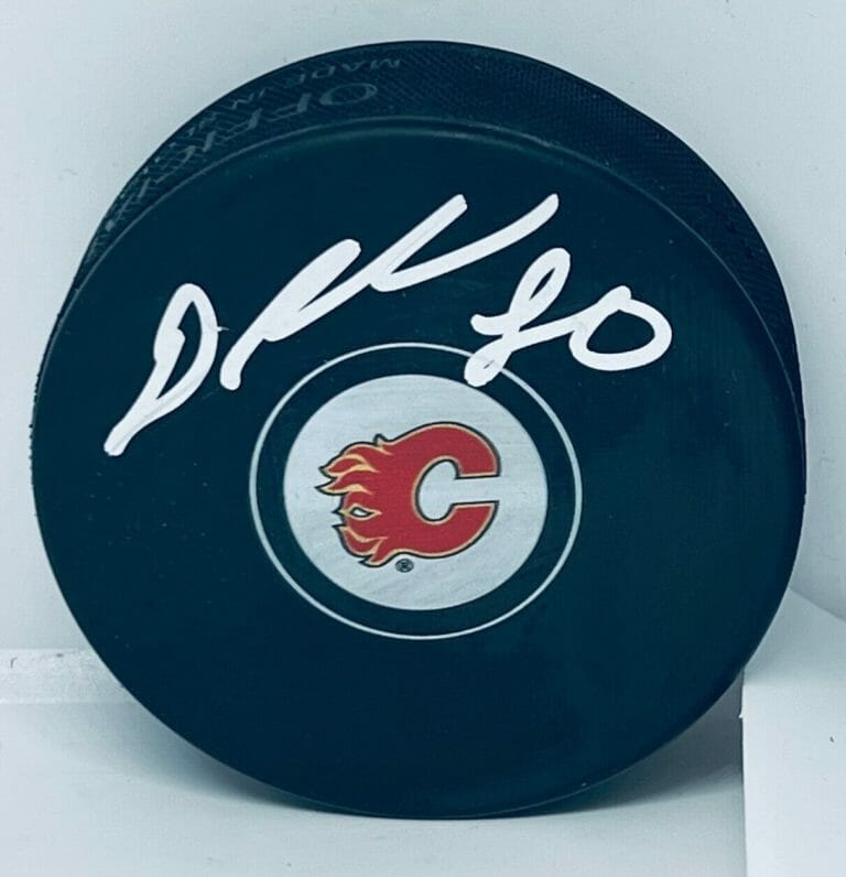 DAN VLADAR SIGNED CALGARY FLAMES PUCK AUTOGRAPHED COLLECTIBLE MEMORABILIA