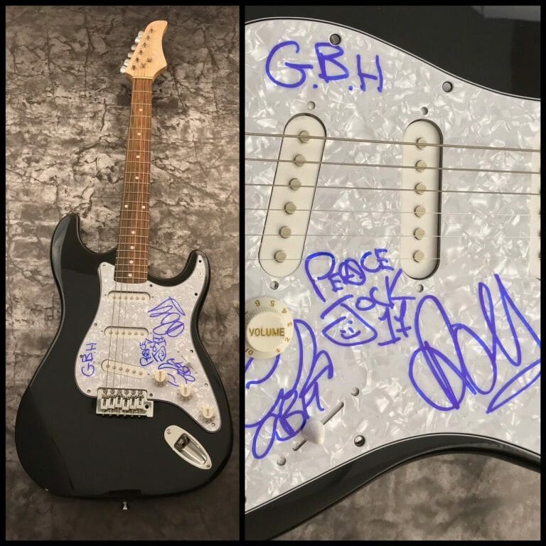 GFA COLIN ROSS & JOCK * CHARGED GBH * BAND SIGNED ELECTRIC GUITAR LA1 COA COLLECTIBLE MEMORABILIA