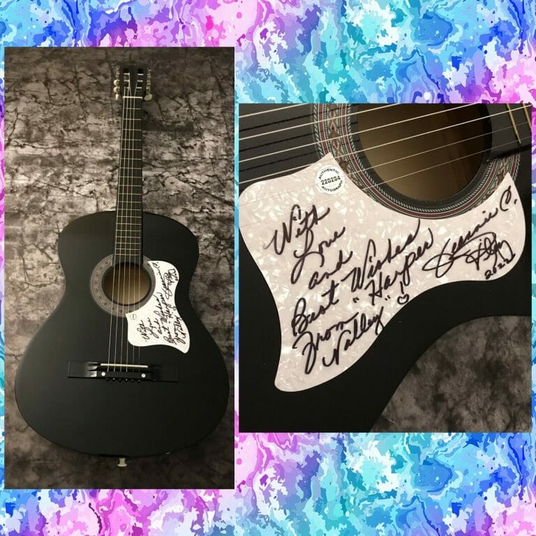 GFA HARPER VALLEY PTA STAR * JEANNIE C. RILEY * SIGNED ACOUSTIC GUITAR COA COLLECTIBLE MEMORABILIA