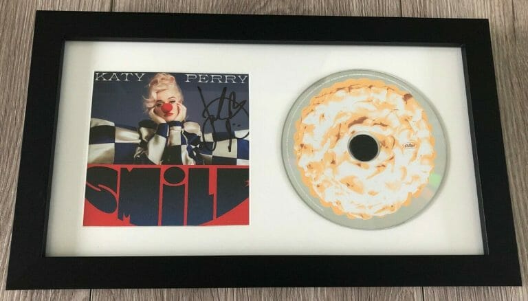 KATY PERRY SIGNED AUTOGRAPH SMILE FRAMED & MATTED CD NEWBURY EXCLUSIVE SOLD OUT
 COLLECTIBLE MEMORABILIA