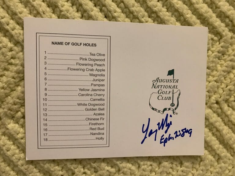 LARRY MIZE SIGNED MASTERS SCORECARD AUTOGRAPHED PGA GOLF LEGEND
 COLLECTIBLE MEMORABILIA