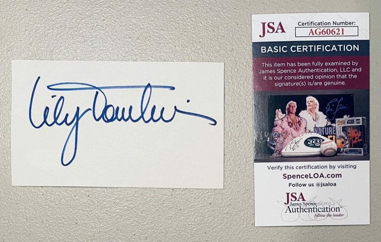 LILY TOMLIN SIGNED AUTOGRAPHED 3×5 CARD JSA CERTIFIED 9 TO 5
 COLLECTIBLE MEMORABILIA