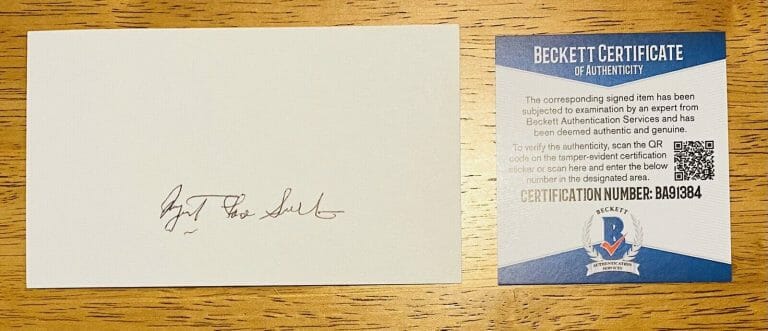 MARGARET CHASE SMITH SIGNED AUTOGRAPHED 3×5 CARD BECKETT BAS CERT SENATOR MAINE
 COLLECTIBLE MEMORABILIA