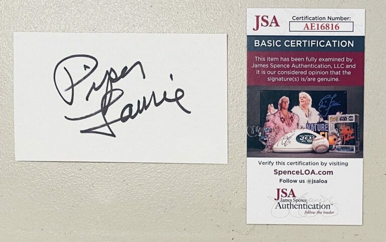 PIPER LAURIE SIGNED AUTOGRAPHED 3×5 CARD JSA CERTIFIED CARRIE THE HUSTLER
 COLLECTIBLE MEMORABILIA