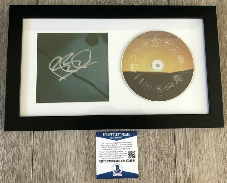 ROBIN PECKNOLD SIGNED AUTOGRAPH FLEET FOXES SHORE FRAMED & MATTED CD BECKETT COA
COLLECTIBLE MEMORABILIA