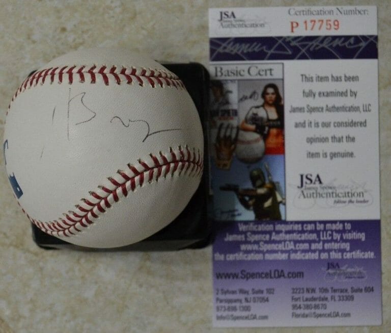 SUPREME COURT JUSTICE STEPHEN BREYER SIGNED OMLB BASEBALL W/ JSA COA #P17759 COLLECTIBLE MEMORABILIA