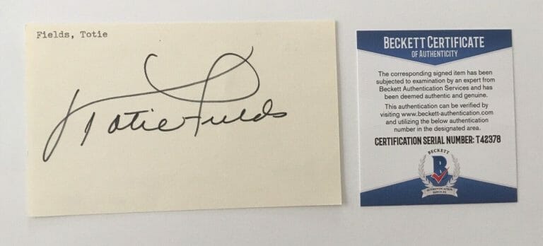 TOTIE FIELDS SIGNED AUTOGRAPHED 3×5 CARD BAS BECKETT CERTIFIED COMEDIAN
 COLLECTIBLE MEMORABILIA