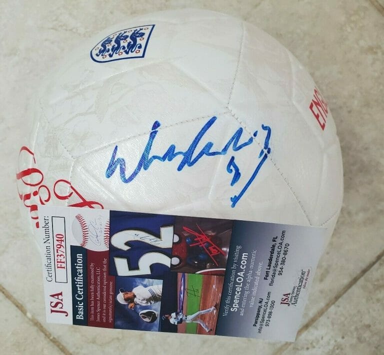 WAYNE ROONEY SIGNED ENGLAND SOCCER BALL W/ JSA COA #FF37940 MANCHESTER UNITED COLLECTIBLE MEMORABILIA