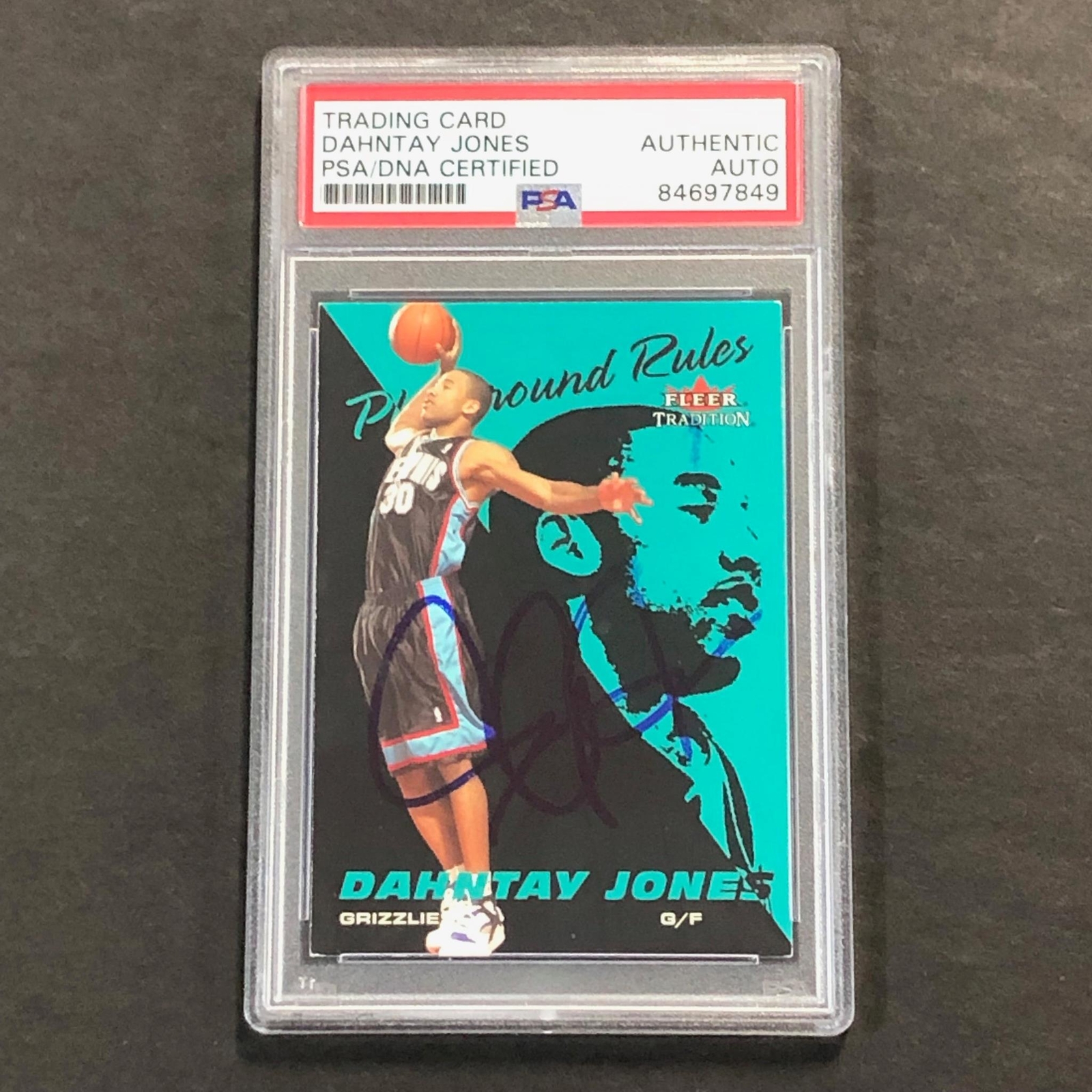 2003-04 Fleer Traditions #20 Dahntay Jones Signed Card AUTO PSA Slabbed Grizzlie
