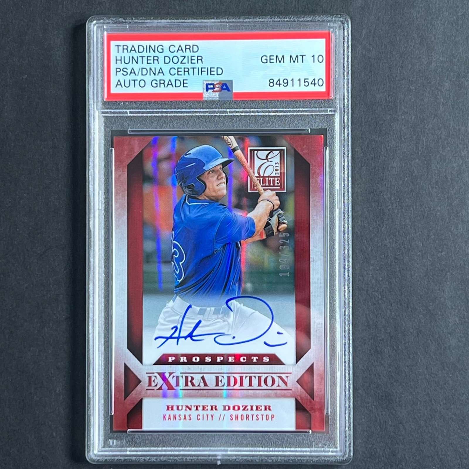 2014 Panini Extra Editions #106 HUNTER DOZIER Signed Card Auto Grade 10 PSA Slab
