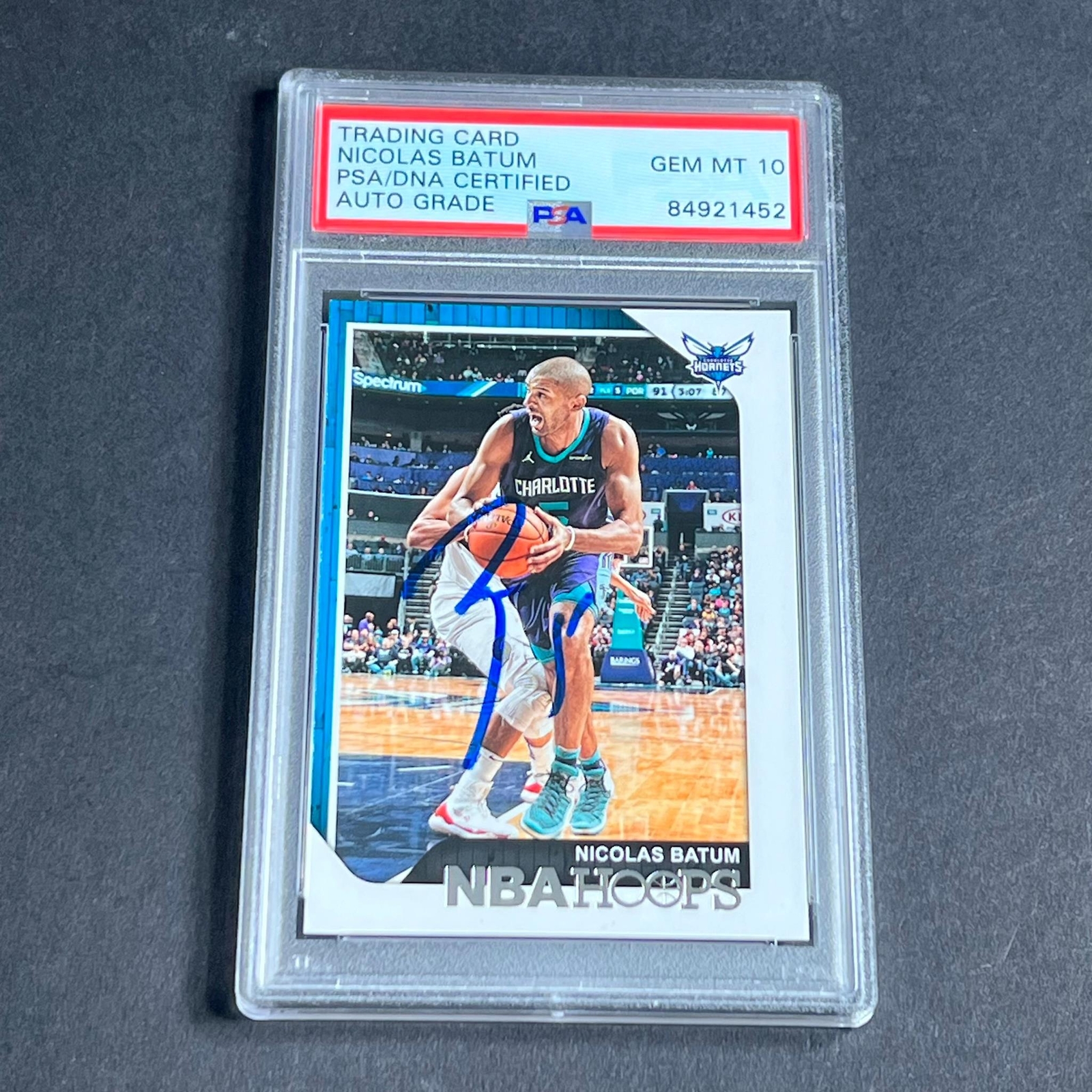 2018-19 NBA Hoops #119 Nicolas Batum Signed Card AUTO Grade 10 PSA Slabbed Horne
