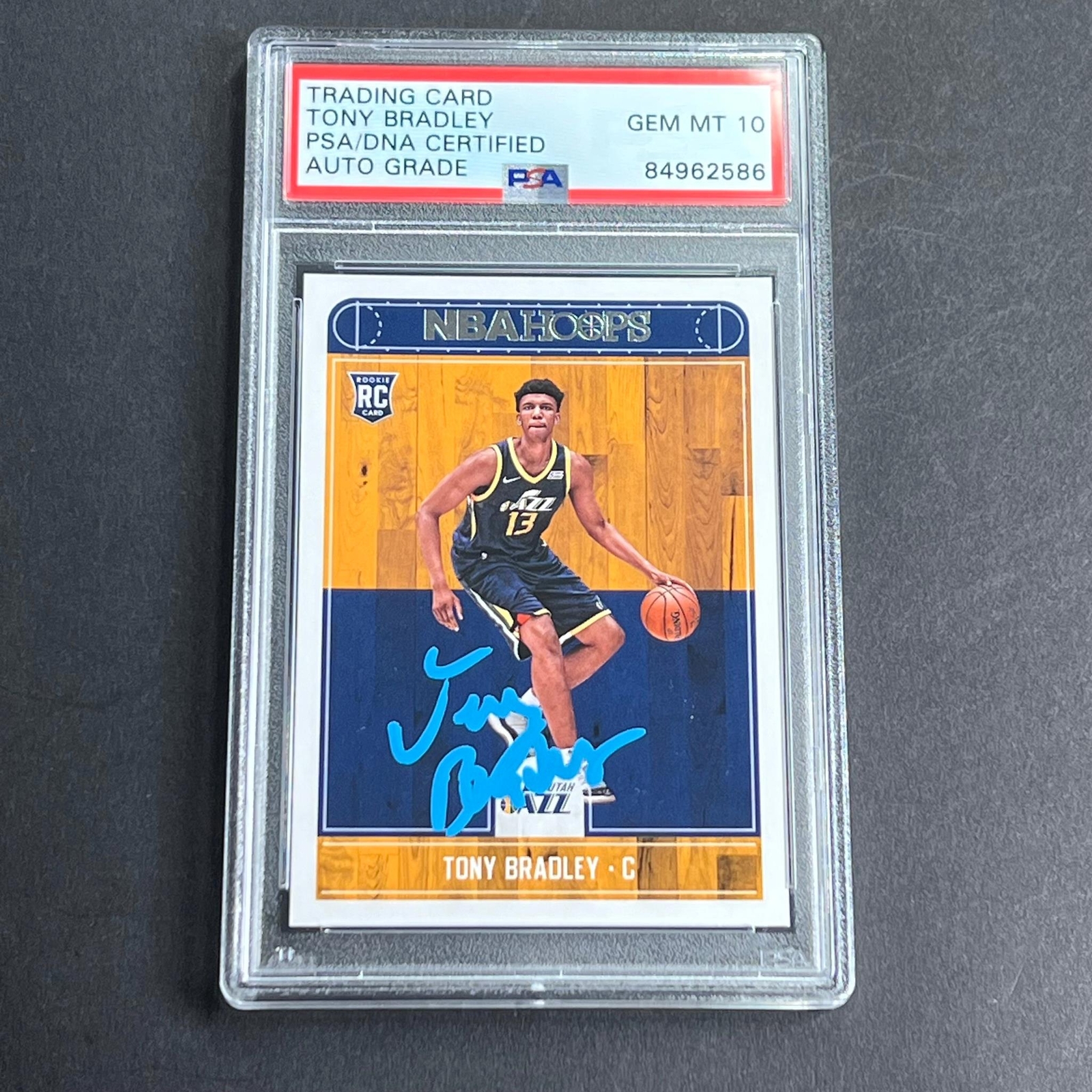 2017-18 NBA Hoops #278 Tony Bradley Signed Card AUTO PSA Slabbed RC Jazz
