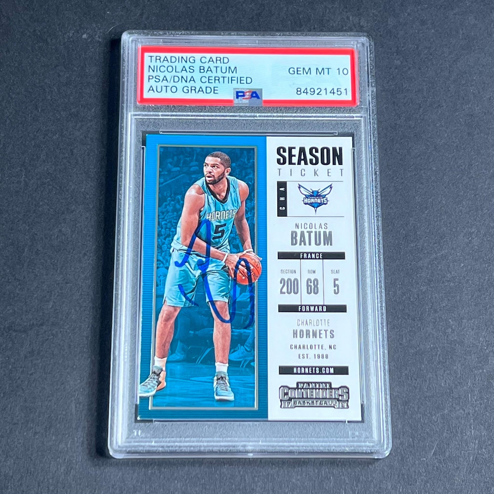 2017-18 Panini Contenders #97 Nicolas Batum Signed Card AUTO Grade 10 PSA Slabbe
