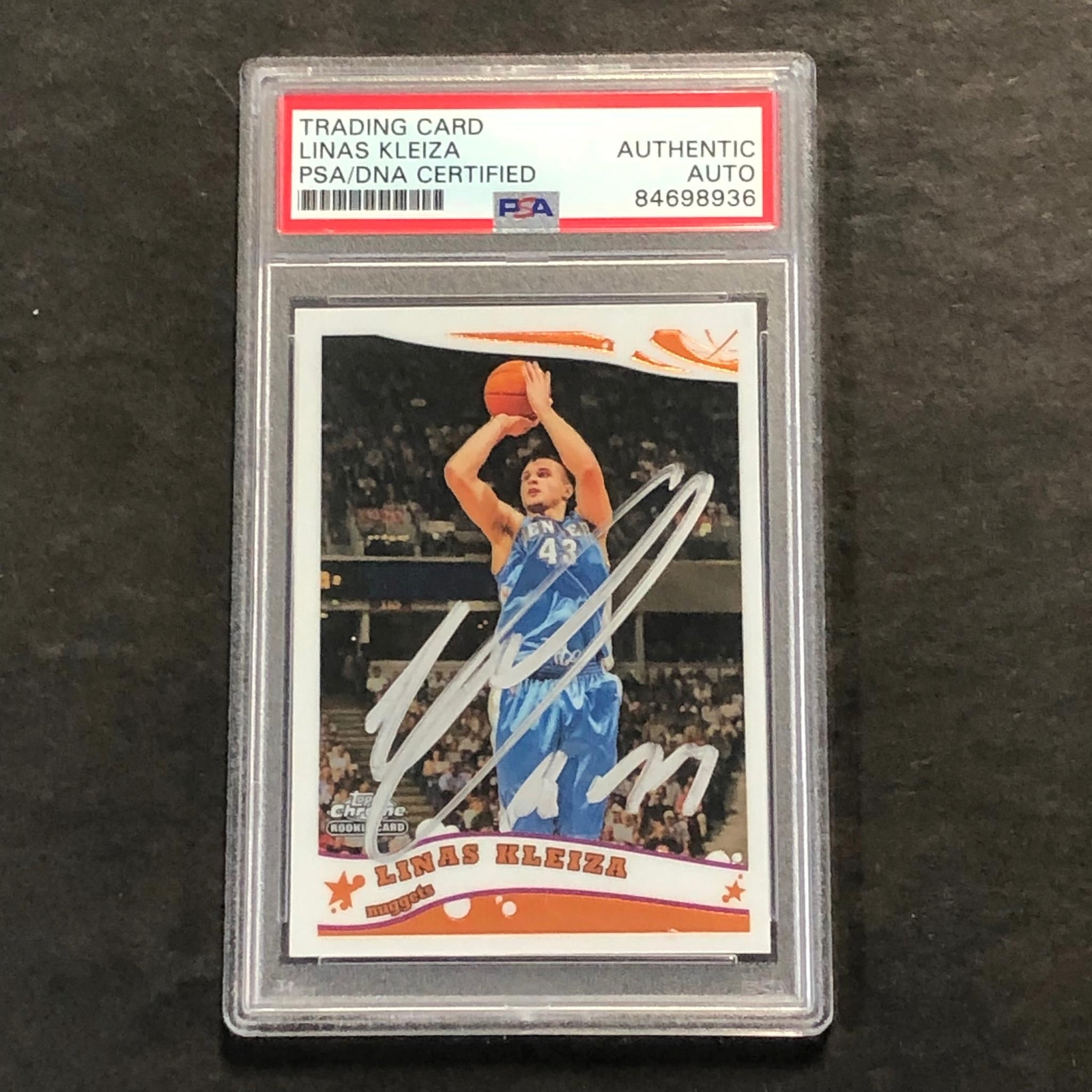 2006 Topps Chrome #175 Linas Kleiza signed Auto Card PSA/DNA Slabbed RC Nuggets
