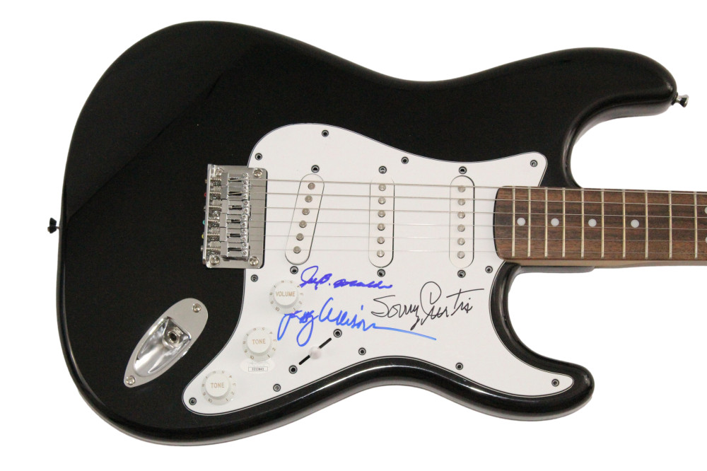 The Crickets Signed Autograph Fender Electric Guitar Jerry Allison +2 JSA COA
