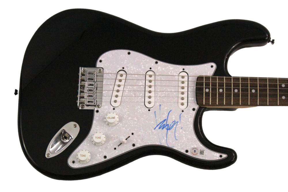 Hayley Williams Paramore Signed Autograph Fender Electric Guitar - Beckett COA

